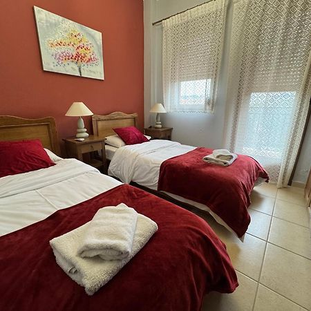 Nea Roda Apartments Экстерьер фото