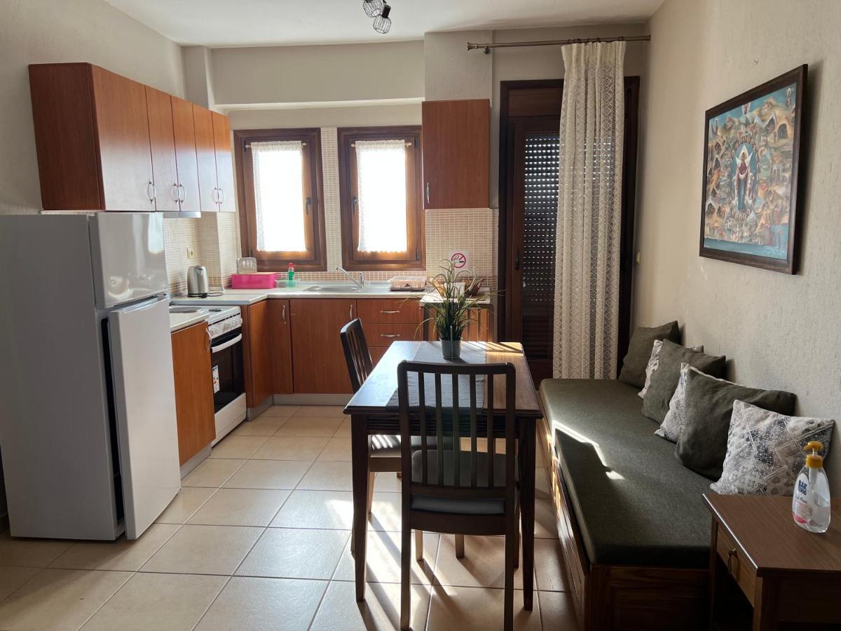 Nea Roda Apartments Экстерьер фото