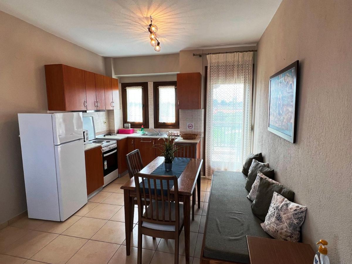 Nea Roda Apartments Экстерьер фото